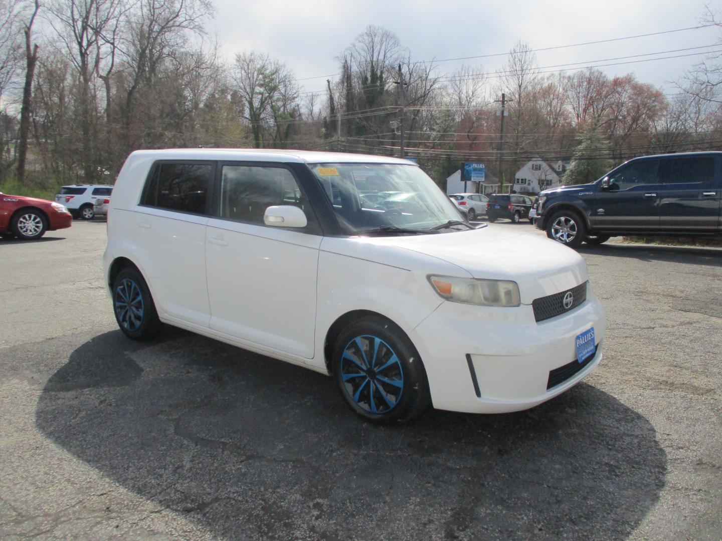 2009 WHITE Scion xB (JTLKE50E391) , AUTOMATIC transmission, located at 540a Delsea Drive, Sewell, NJ, 08080, (856) 589-6888, 39.752560, -75.111206 - Photo#10